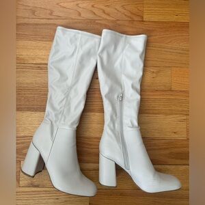 Steve Madden Women's Lizah Knee High Boots - Cream / Beige Color - Size: 9
